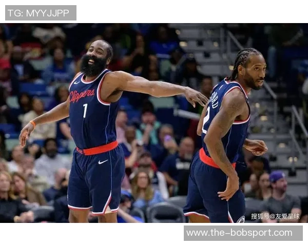 哈登全力追逐季后赛梦想小卡何时才能摆脱观赛生活